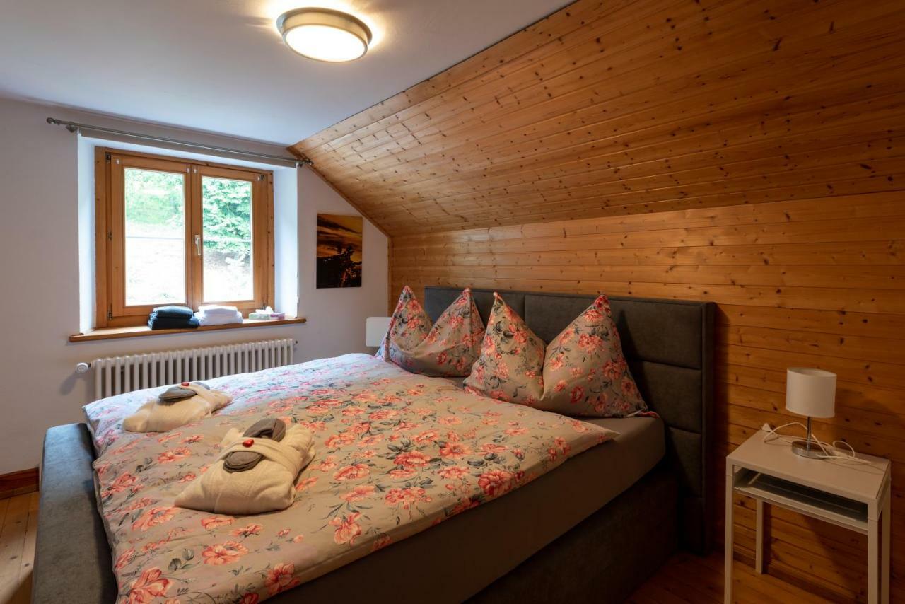 Landgasthof Farnsburg Ormalingen エクステリア 写真